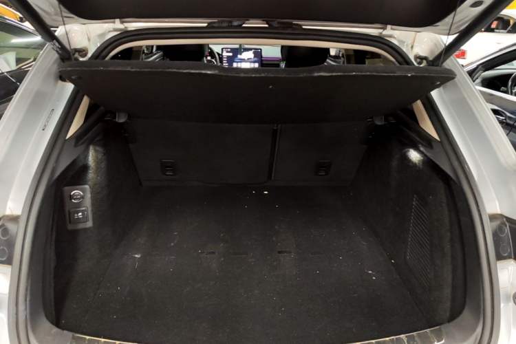 Used Hima AITO M5 2022 Extended-Range Four-Wheel Drive Flagship Edition Trunk