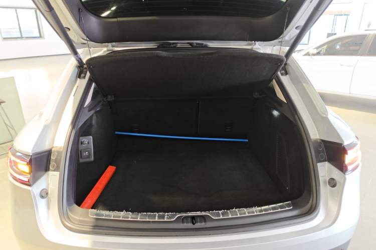 Used Hima AITO M5 2022 Extended-Range Four-Wheel Drive Performance Version Trunk