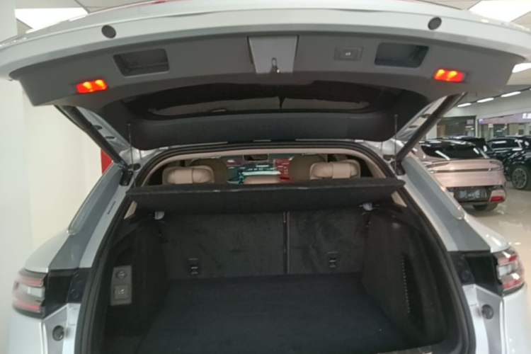 Used Hima AITO M5 2022 Range-Extended Rear-Drive Standard Version Trunk