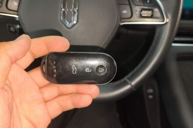 Used Hima AITO M5 2022 Extended-Range Four-Wheel Drive Performance Version Vehicle Key