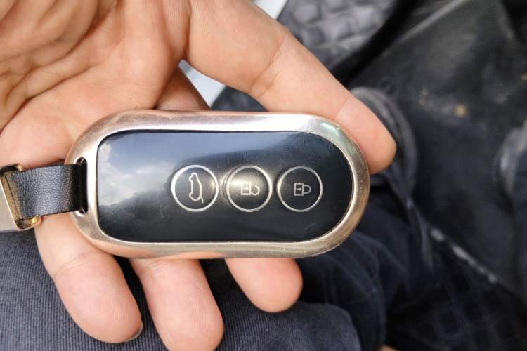 Used Hima AITO M5 2022 Range-Extended Rear-Drive Standard Version Vehicle Key