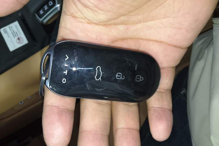 Used Hima AITO M5 2022 Range-Extended Rear-Drive Standard Version Vehicle Key