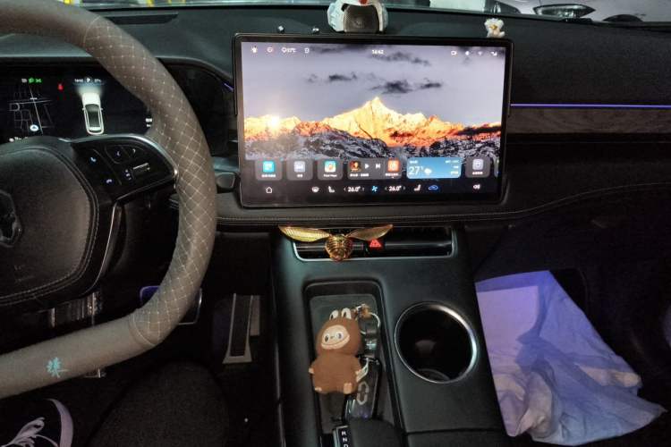 Used Hima AITO M5 2022 Extended-Range Four-Wheel Drive Ultimate Edition Audio And AC Panel