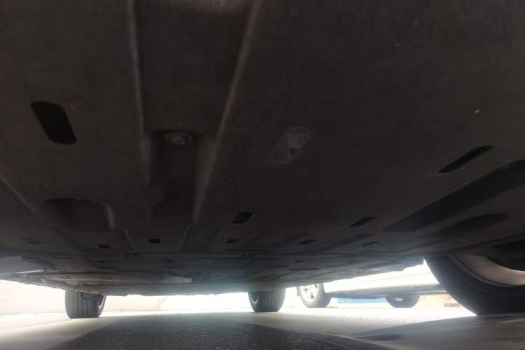 Used Hima AITO M5 2022 Range-Extended Rear-Drive Standard Version Chassis Front