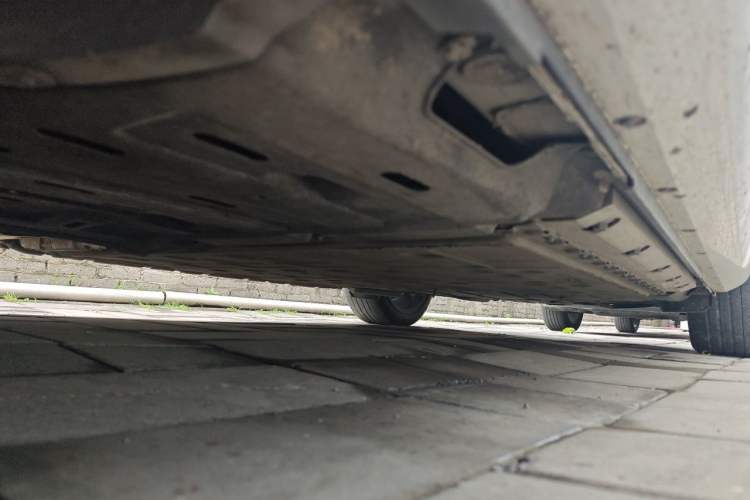 Used Hima AITO M5 2022 Extended-Range Four-Wheel Drive Performance Version Chassis Front Left
