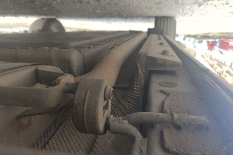 Used Hima AITO M5 2022 Extended-Range Four-Wheel Drive Ultimate Edition Chassis Front Right