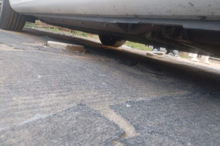 Used Hima AITO M5 2022 Extended-Range Four-Wheel Drive Performance Version Chassis Front Right