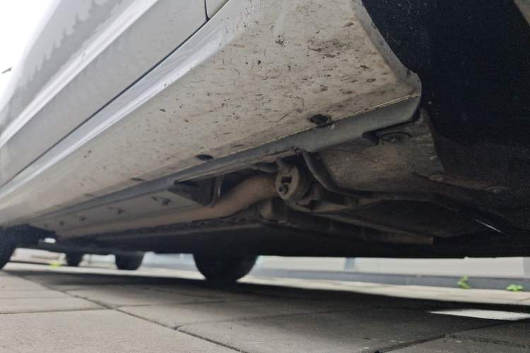 Used Hima AITO M5 2022 Extended-Range Four-Wheel Drive Performance Version Chassis Front Right