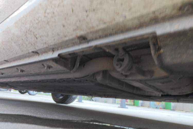 Used Hima AITO M5 2022 Extended-Range Four-Wheel Drive Performance Version Chassis Front Right