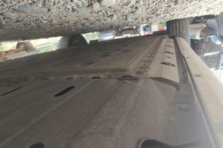 Used Hima AITO M5 2022 Extended-Range Four-Wheel Drive Ultimate Edition Chassis Rear Left