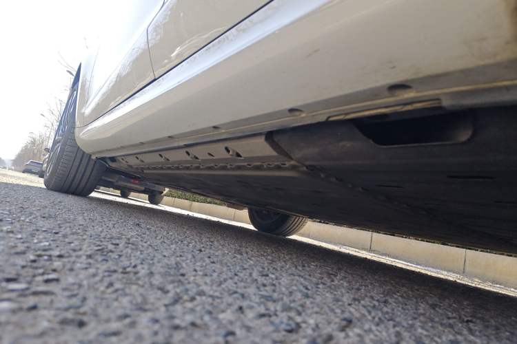 Used Hima AITO M5 2022 Extended-Range Four-Wheel Drive Ultimate Edition Chassis Rear Left