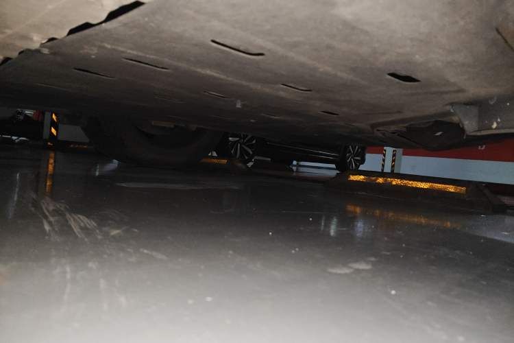 Used Hima AITO M5 2022 Range-Extended Rear-Drive Standard Version Chassis Rear Left