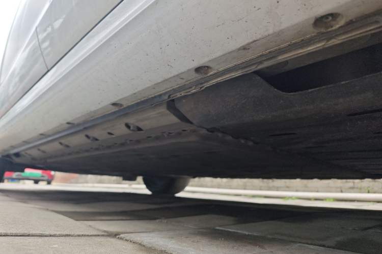 Used Hima AITO M5 2022 Extended-Range Four-Wheel Drive Performance Version Chassis Rear Left