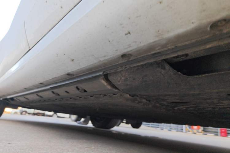 Used Hima AITO M5 2022 Extended-Range Four-Wheel Drive Performance Version Chassis Rear Left
