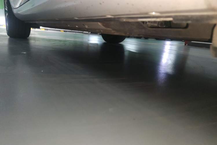 Used Hima AITO M5 2022 Range-Extended Rear-Drive Standard Version Chassis Rear Left