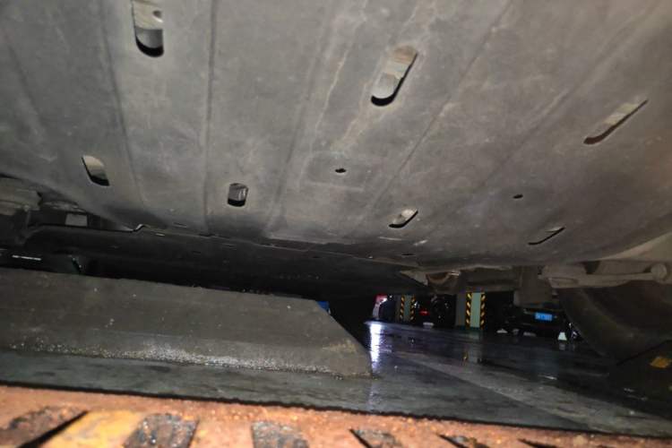 Used Hima AITO M5 2022 Range-Extended Rear-Drive Standard Version Chassis Rear