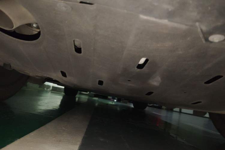 Used Hima AITO M5 2022 Extended-Range Four-Wheel Drive Performance Version Chassis Rear