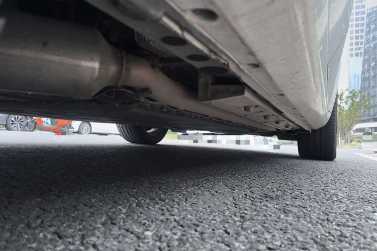 Used Hima AITO M5 2022 Range-Extended Rear-Drive Standard Version Chassis Rear Right