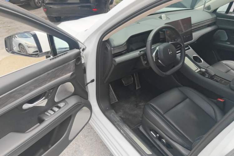 Used Hima AITO M5 2022 Range-Extended Rear-Drive Standard Version Driver Seat