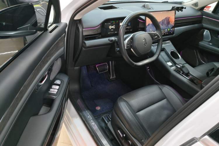 Used Hima AITO M5 2022 Extended-Range Four-Wheel Drive Flagship Edition Driver Seat