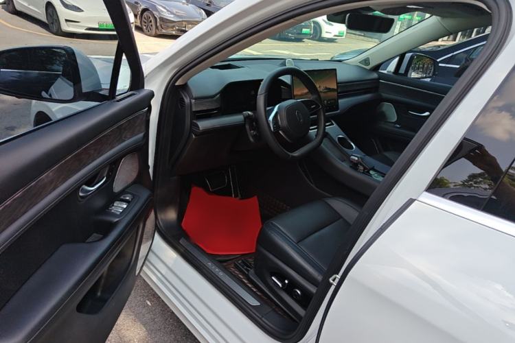 Used Hima AITO M5 2022 Extended-Range Four-Wheel Drive Performance Version Driver Seat