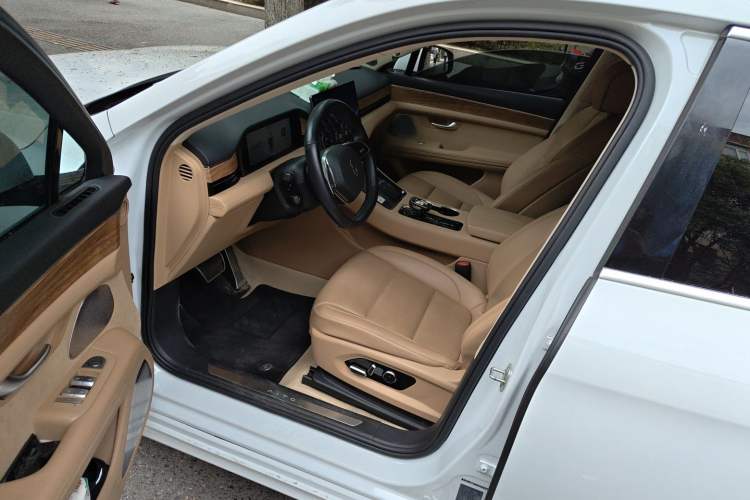 Used Hima AITO M5 2022 Pure Electric Rear-Drive Standard Edition Driver Seat
