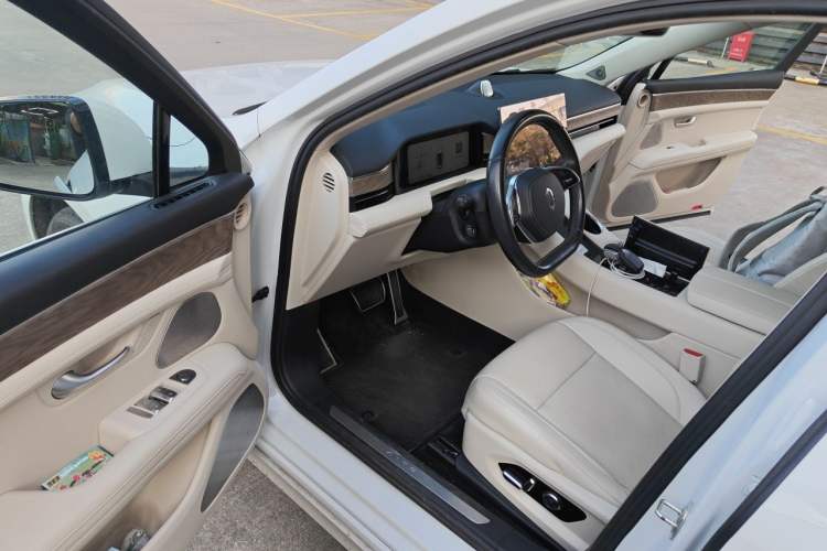 Used Hima AITO M5 2022 Extended-Range Four-Wheel Drive Performance Version Driver Seat