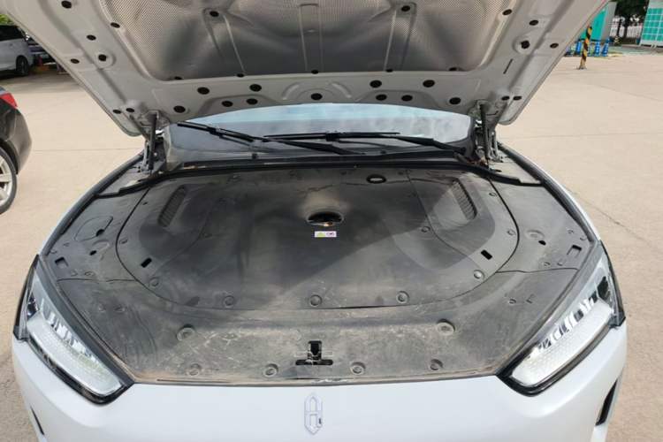 Used Hima AITO M5 2022 Extended-Range Four-Wheel Drive Ultimate Edition Engine Bay
