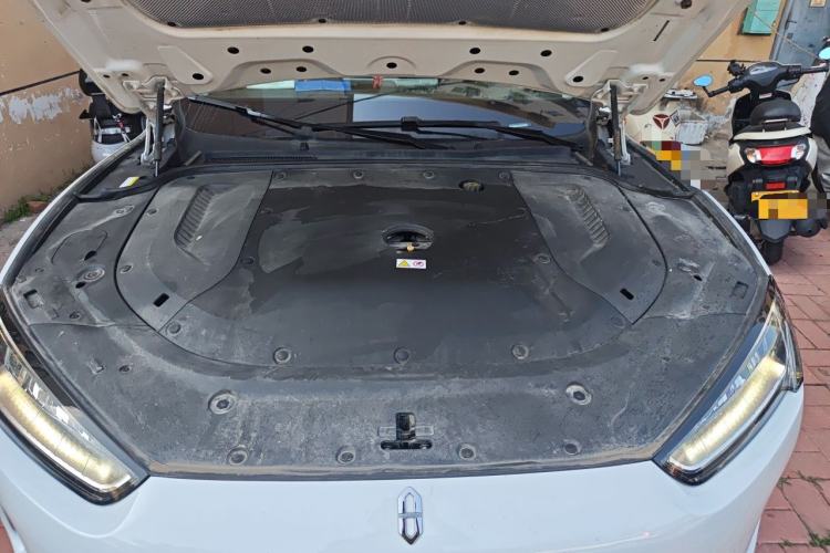 Used Hima AITO M5 2022 Extended-Range Four-Wheel Drive Ultimate Edition Engine Bay