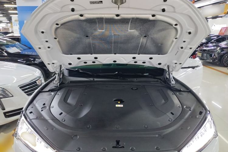 Used Hima AITO M5 2022 Extended-Range Four-Wheel Drive Ultimate Edition Engine Bay