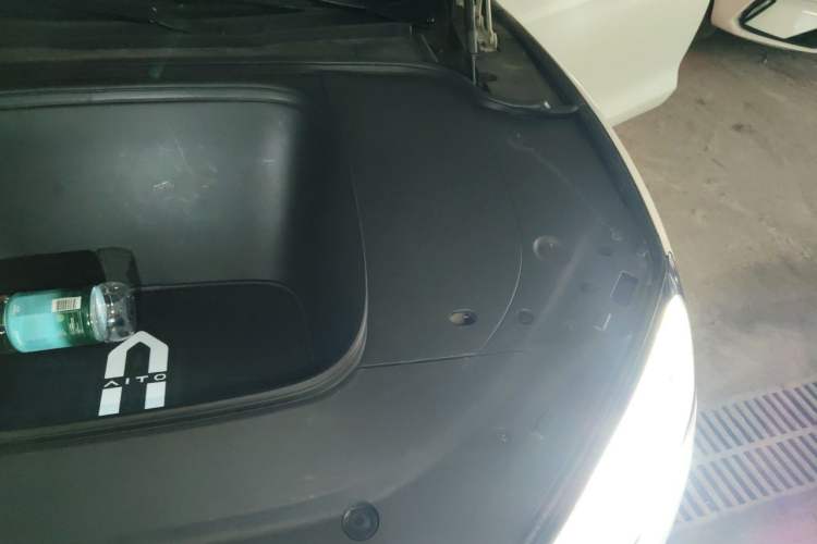 Used Hima AITO M5 2022 Pure Electric All-Wheel-Drive Performance Edition Engine Bay Left