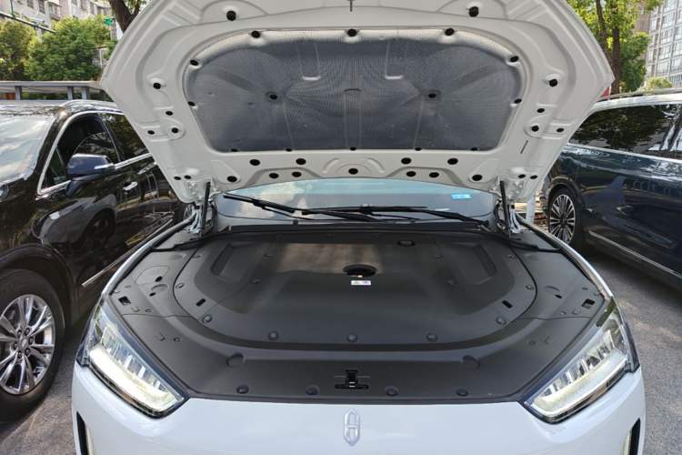 Used Hima AITO M5 2022 Extended-Range Four-Wheel Drive Performance Version Engine Bay