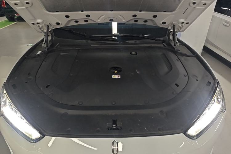 Used Hima AITO M5 2022 Extended-Range Four-Wheel Drive Ultimate Edition Engine Bay
