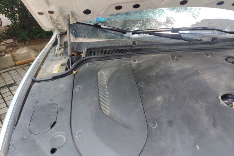 Used Hima AITO M5 2022 Range-Extended Rear-Drive Standard Version Engine Bay Right