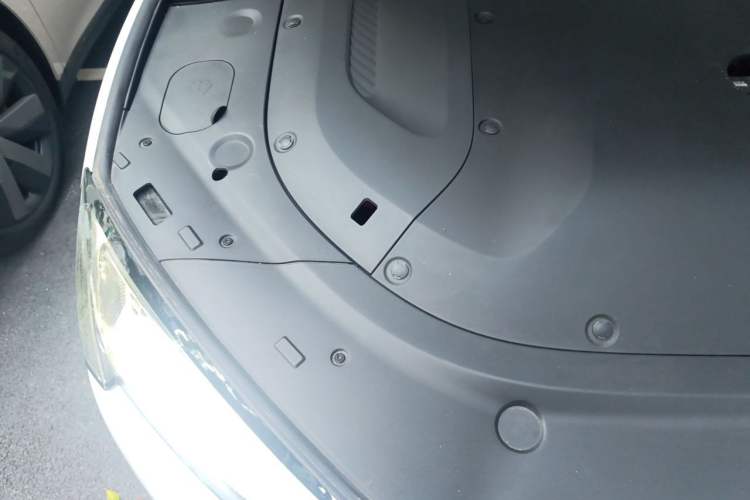 Used Hima AITO M5 2022 Range-Extended Rear-Drive Standard Version Engine Bay Right