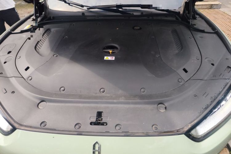 Used Hima AITO M5 2022 Extended-Range Four-Wheel Drive Performance Version Engine Bay