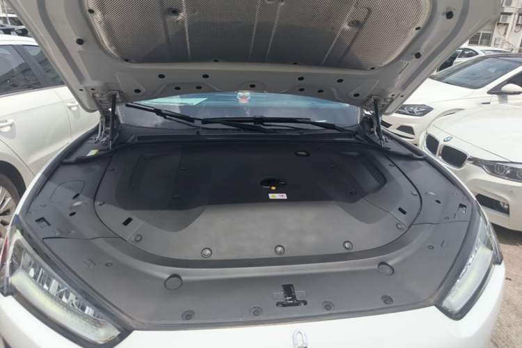 Used Hima AITO M5 2022 Range-Extended Rear-Drive Standard Version Engine Bay