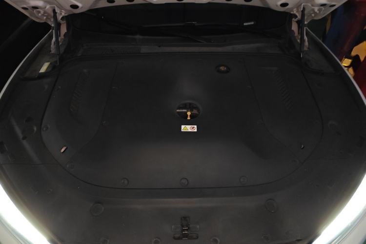 Used Hima AITO M5 2022 Range-Extended Rear-Drive Standard Version Engine Bay