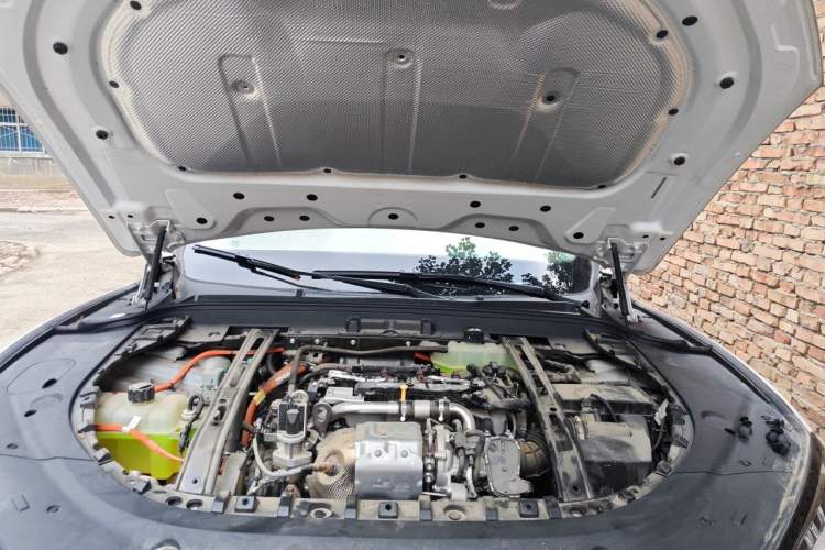 Used Hima AITO M5 2022 Range-Extended Rear-Drive Standard Version Engine Bay
