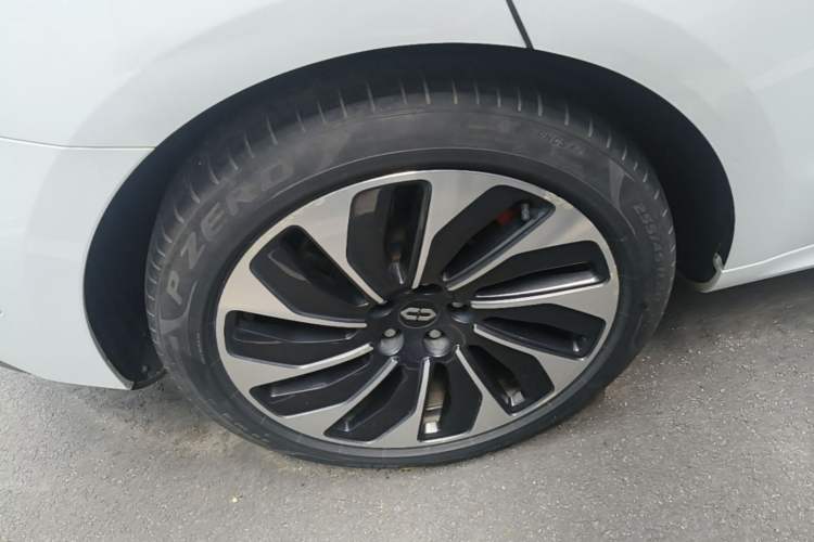 Used Hima AITO M5 2022 Range-Extended Rear-Drive Standard Version Exterior 3