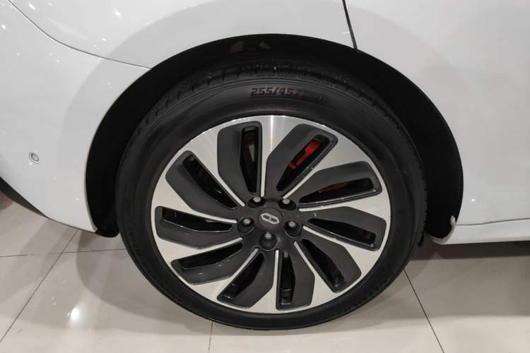 Used Hima AITO M5 2022 Extended-Range Four-Wheel Drive Performance Version Exterior 3