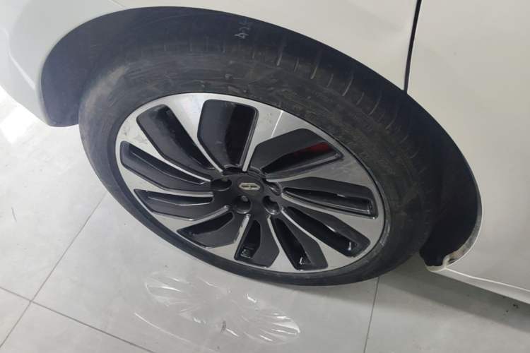 Used Hima AITO M5 2022 Extended-Range Four-Wheel Drive Performance Version Exterior 5
