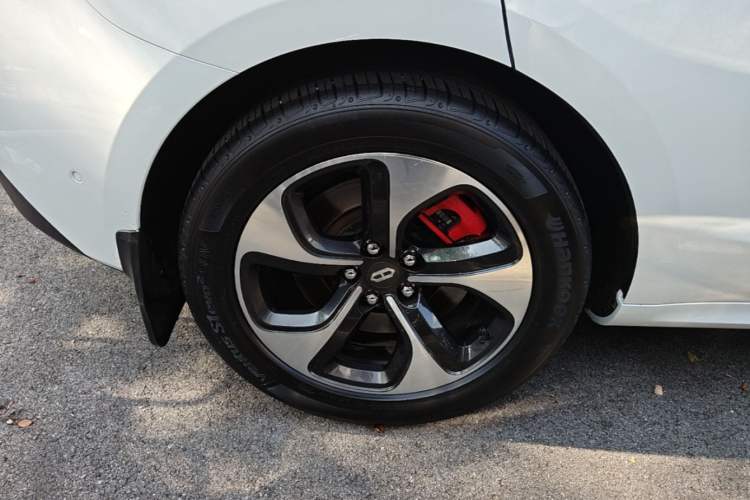Used Hima AITO M5 2022 Extended-Range Four-Wheel Drive Performance Version Exterior 5