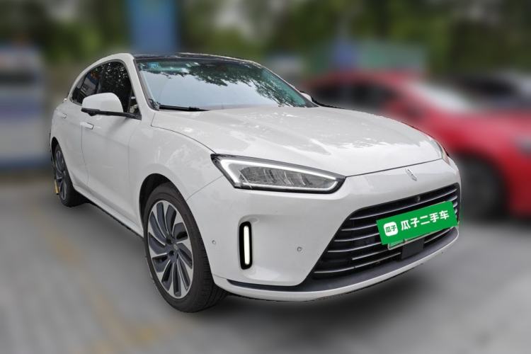 Used Hima AITO M5 2022 Extended-Range Four-Wheel Drive Performance Version Front Right 45 Deg