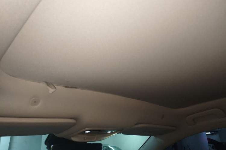 Used Hima AITO M5 2022 Extended-Range Four-Wheel Drive Ultimate Edition Headliner
