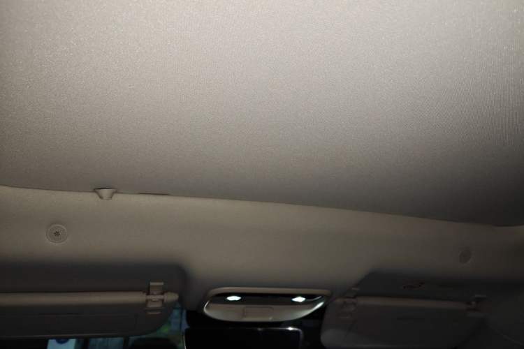 Used Hima AITO M5 2022 Range-Extended Rear-Drive Standard Version Headliner