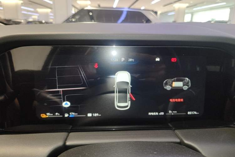Used Hima AITO M5 2022 Extended-Range Four-Wheel Drive Performance Version Instrument Cluster