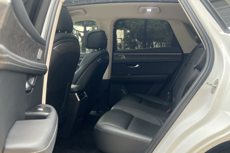 Used Hima AITO M5 2022 Extended-Range Four-Wheel Drive Performance Version Interior 1