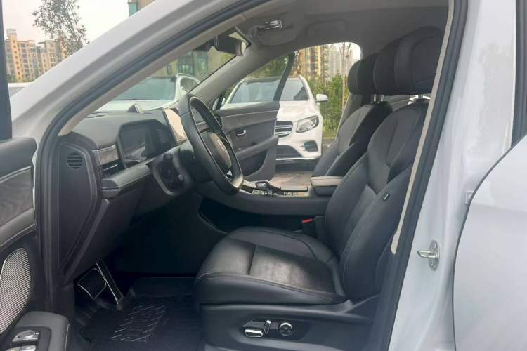 Used Hima AITO M5 2022 Range-Extended Rear-Drive Standard Version Interior 2