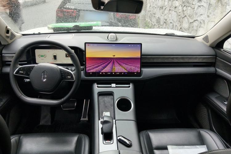 Used Hima AITO M5 2022 Extended-Range Four-Wheel Drive Performance Version Interior 2